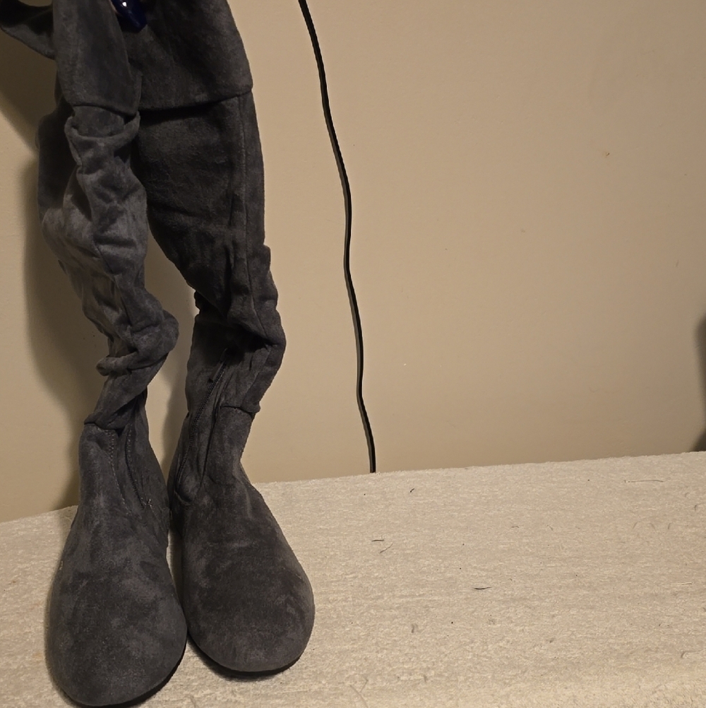 Chic Dark Gray Suede Knee-High Boots